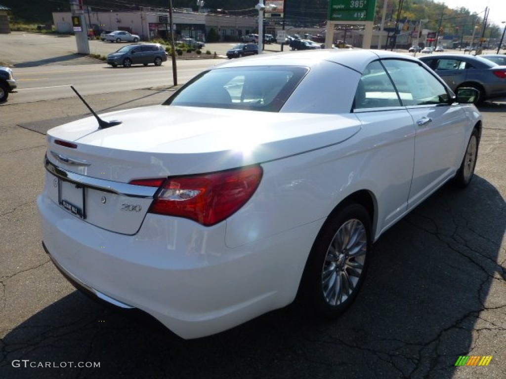 2013 200 Limited Hard Top Convertible - Bright White / Black/Light Frost Beige photo #5