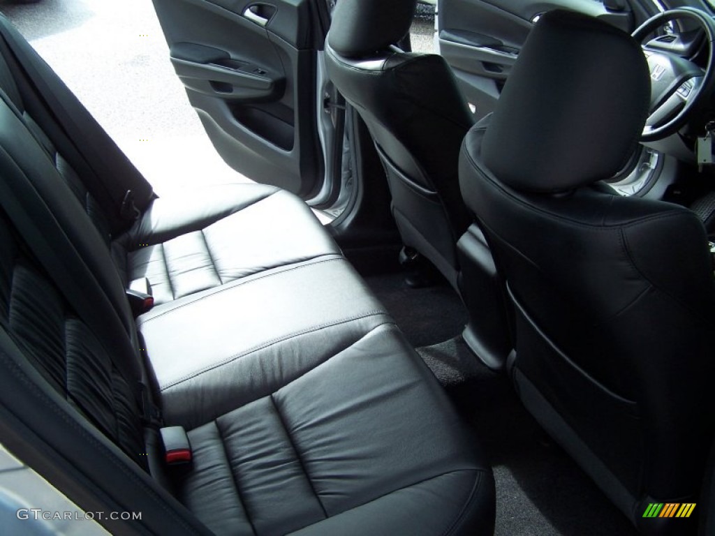 2011 Accord SE Sedan - Alabaster Silver Metallic / Black photo #14
