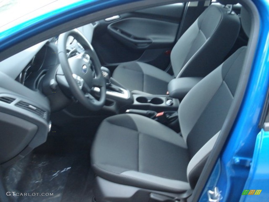 2013 Focus SE Hatchback - Blue Candy / Charcoal Black photo #11