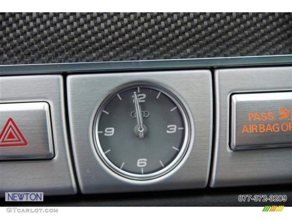 2013 S8 4.0 TFSI quattro Sedan - Phantom Black Pearl / Black photo #65