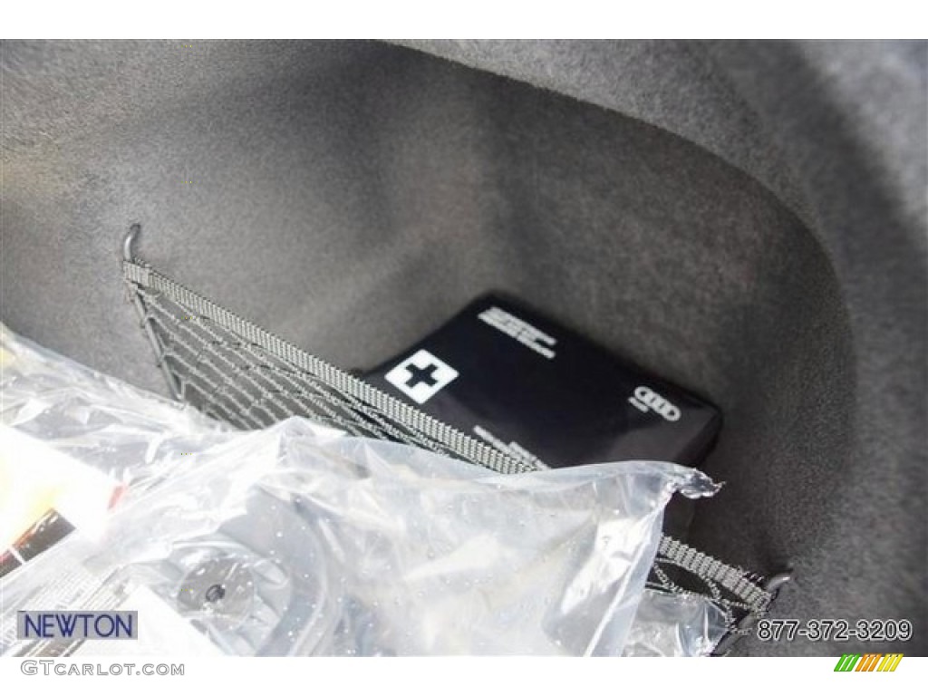 2013 S8 4.0 TFSI quattro Sedan - Phantom Black Pearl / Black photo #82