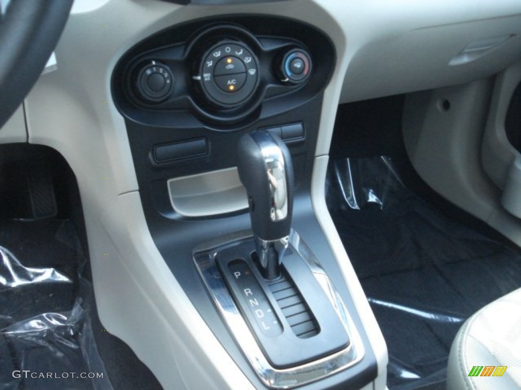 2013 Fiesta SE Hatchback - Ruby Red / Charcoal Black/Light Stone photo #17