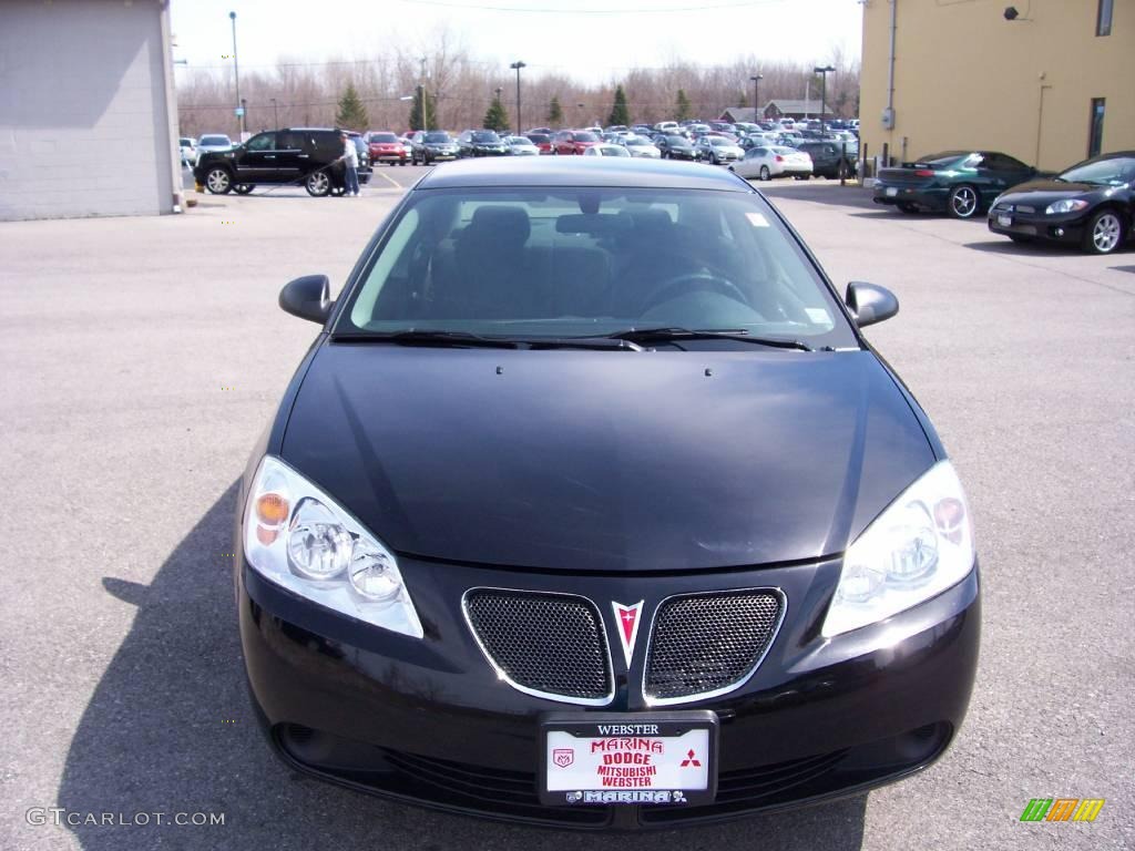 2006 G6 Sedan - Black / Ebony photo #14