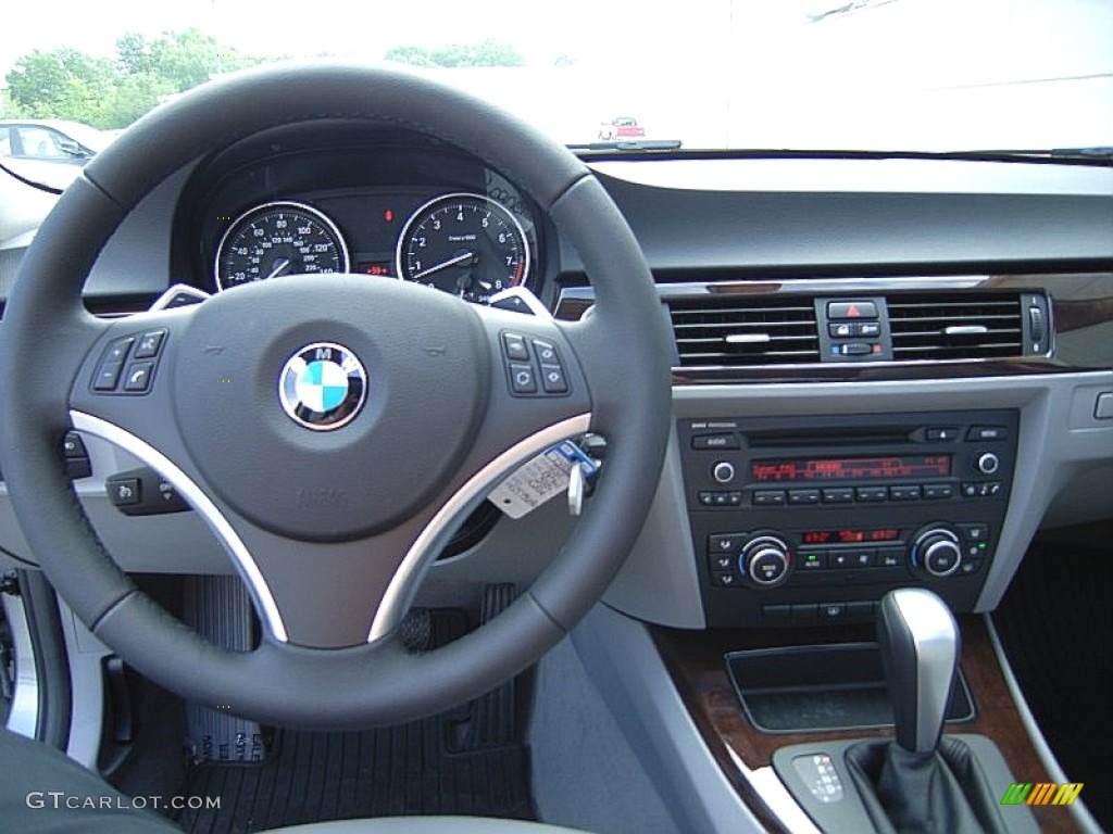 2011 3 Series 335i Sedan - Space Gray Metallic / Gray Dakota Leather photo #14