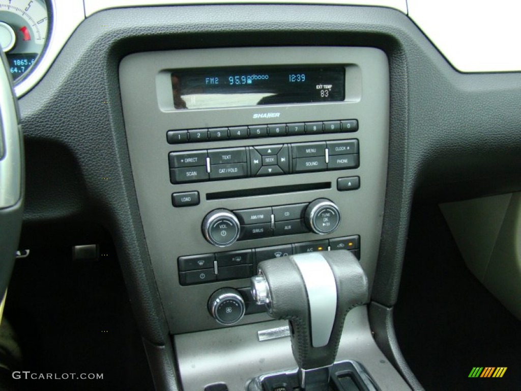 2010 Ford Mustang V6 Premium Coupe Controls Photo #71765670