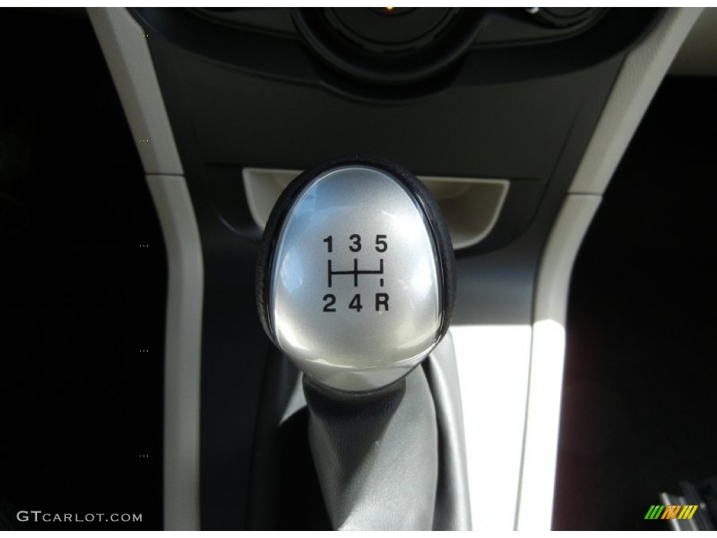 2013 Ford Fiesta S Sedan 5 Speed Manual Transmission Photo #71765868