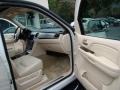 White Diamond - Escalade ESV AWD Photo No. 14