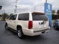 White Diamond - Escalade ESV AWD Photo No. 32
