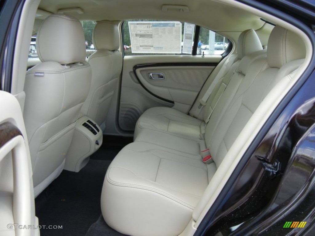 2013 Ford Taurus Limited interior Photo #71766894