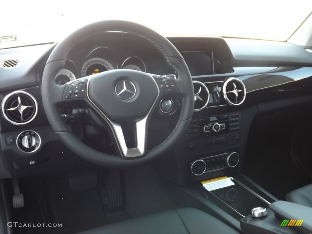 2013 GLK 350 4Matic - Iridium Silver Metallic / Black photo #7