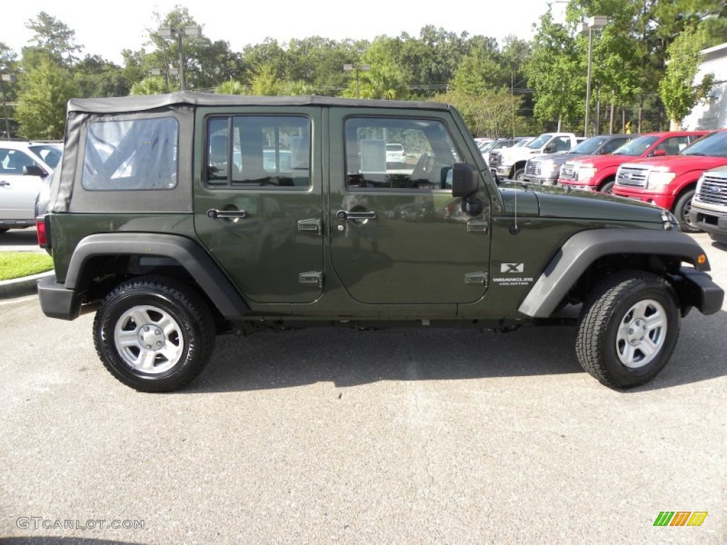 2009 Wrangler Unlimited X 4x4 - Jeep Green Metallic / Dark Slate Gray/Medium Slate Gray photo #12