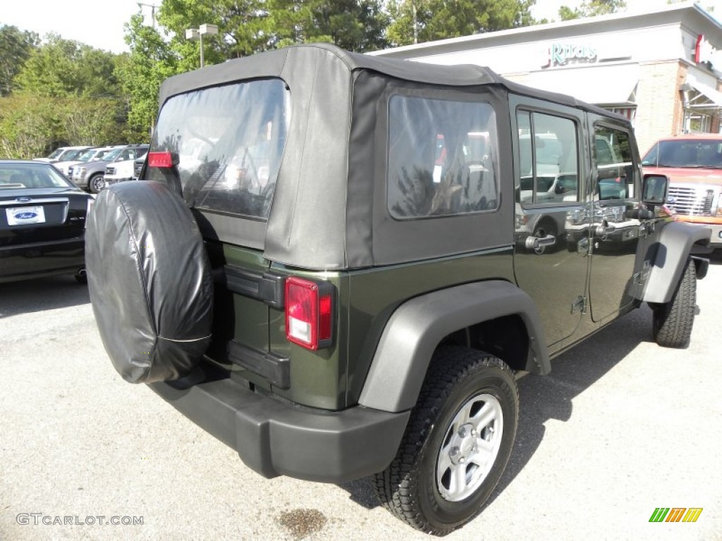 2009 Wrangler Unlimited X 4x4 - Jeep Green Metallic / Dark Slate Gray/Medium Slate Gray photo #13