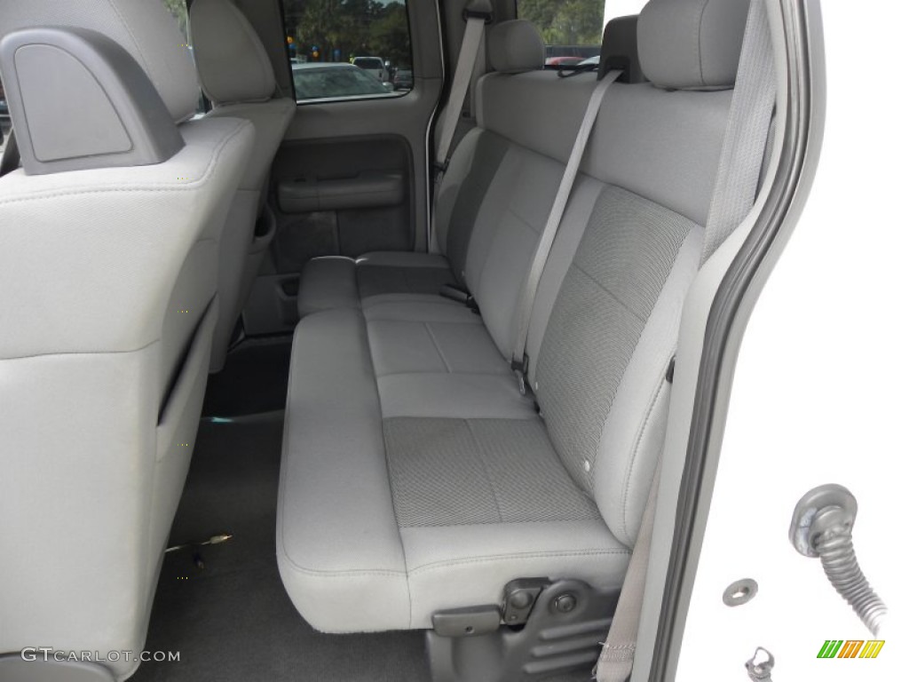 2006 F150 XLT SuperCab - Oxford White / Medium Flint photo #7