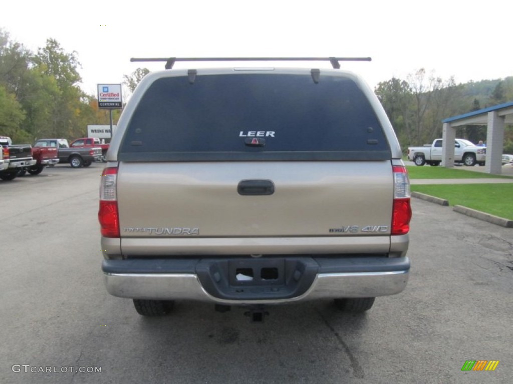 2005 Tundra SR5 Double Cab 4x4 - Desert Sand Mica / Taupe photo #4