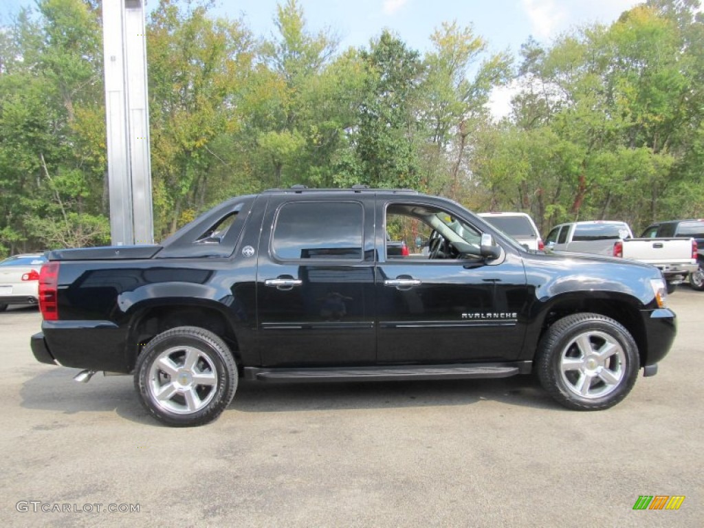 Black 2013 Chevrolet Avalanche LS 4x4 Black Diamond Edition Exterior Photo #71774262