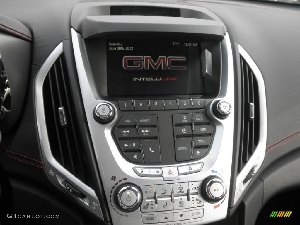 2013 GMC Terrain Denali AWD Controls Photo #71774562