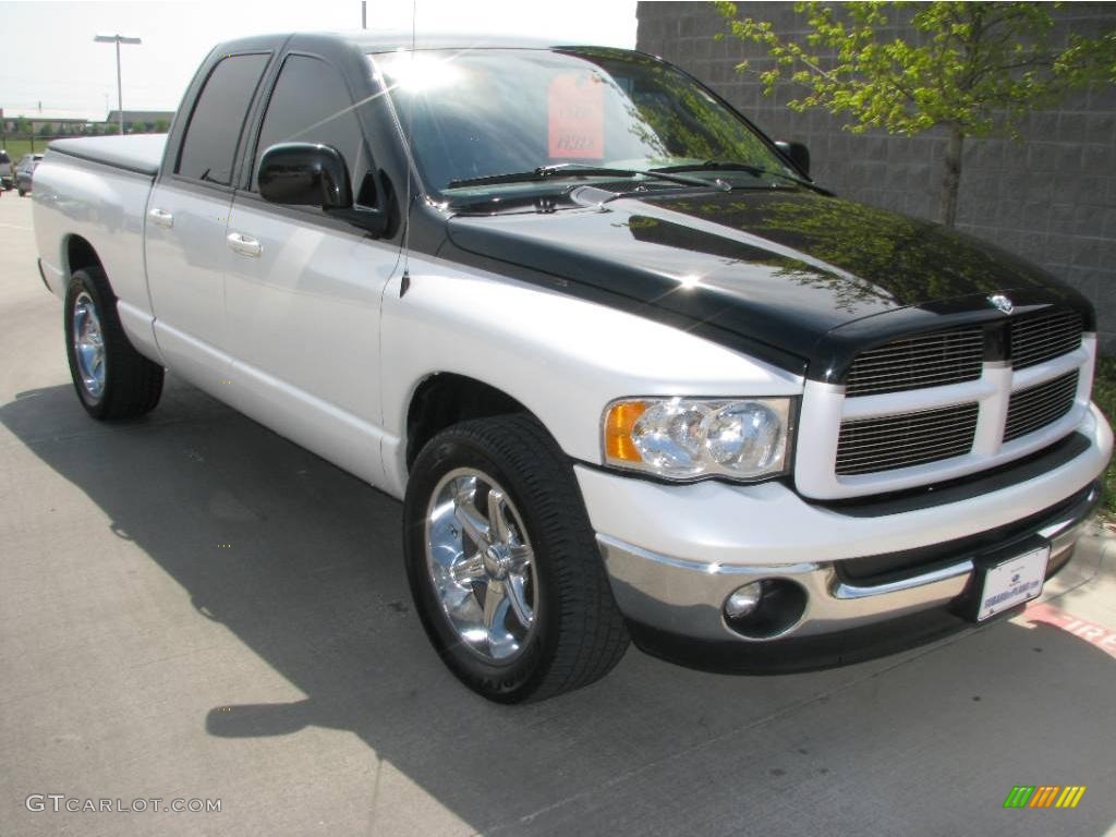 2005 Ram 1500 SLT Quad Cab - Bright White / Dark Slate Gray photo #7