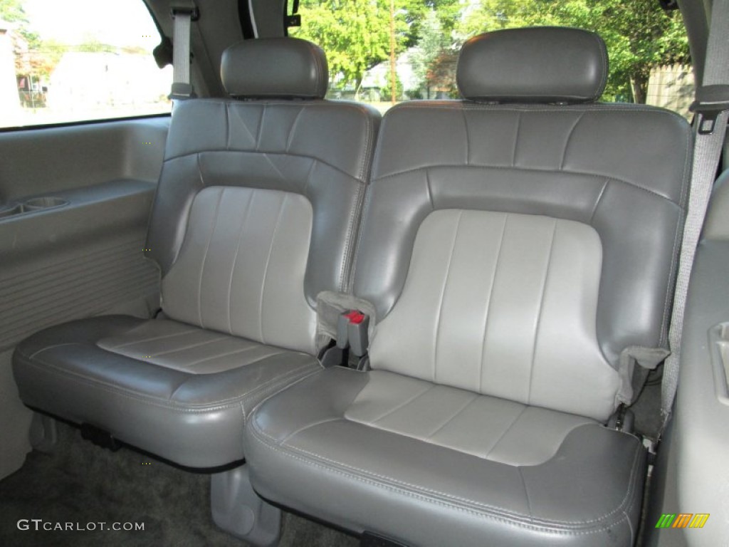 Medium Pewter Interior 2003 GMC Envoy XL SLT 4x4 Photo #71776119