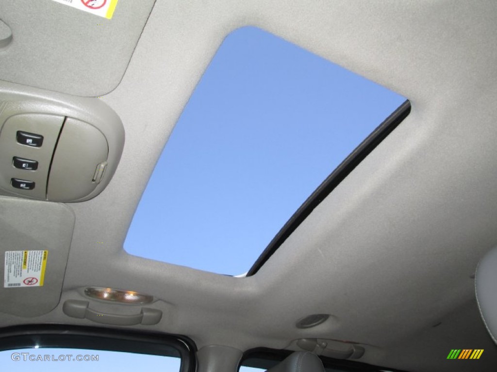 2003 GMC Envoy XL SLT 4x4 Sunroof Photos