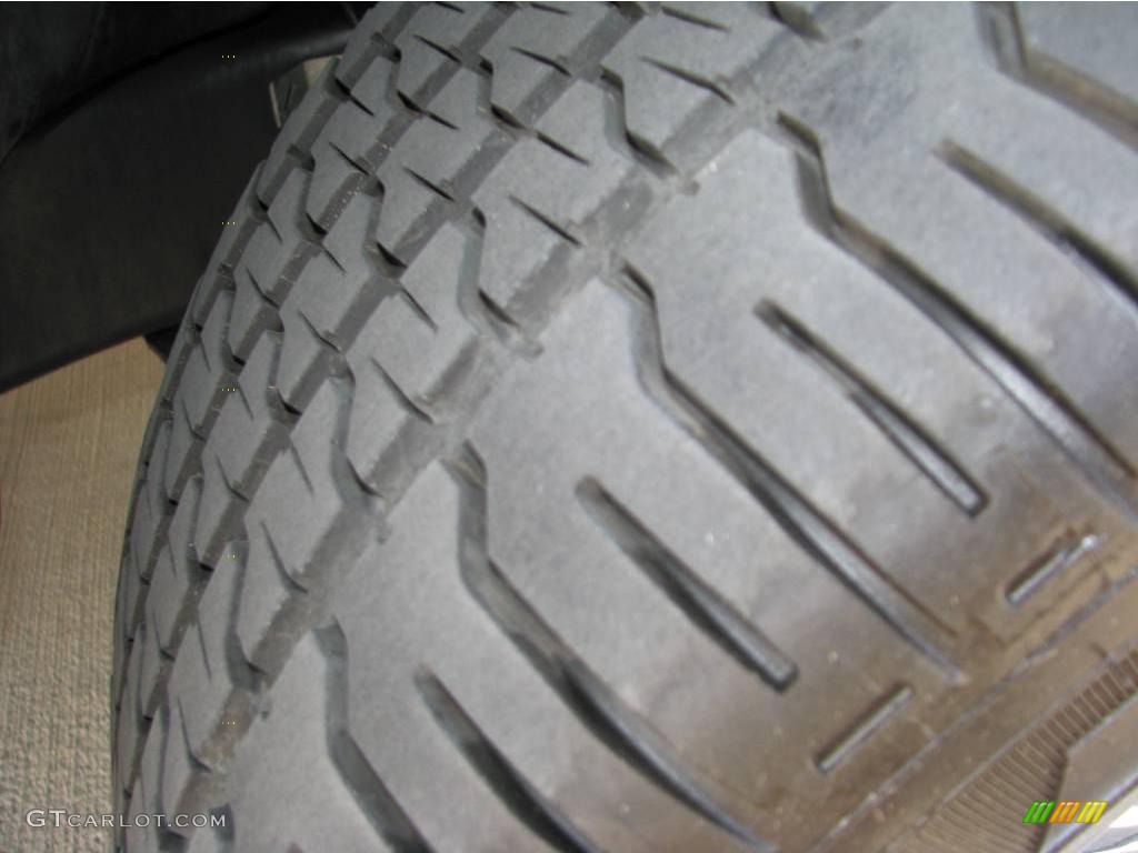 2005 Ram 1500 SLT Quad Cab - Bright White / Dark Slate Gray photo #18