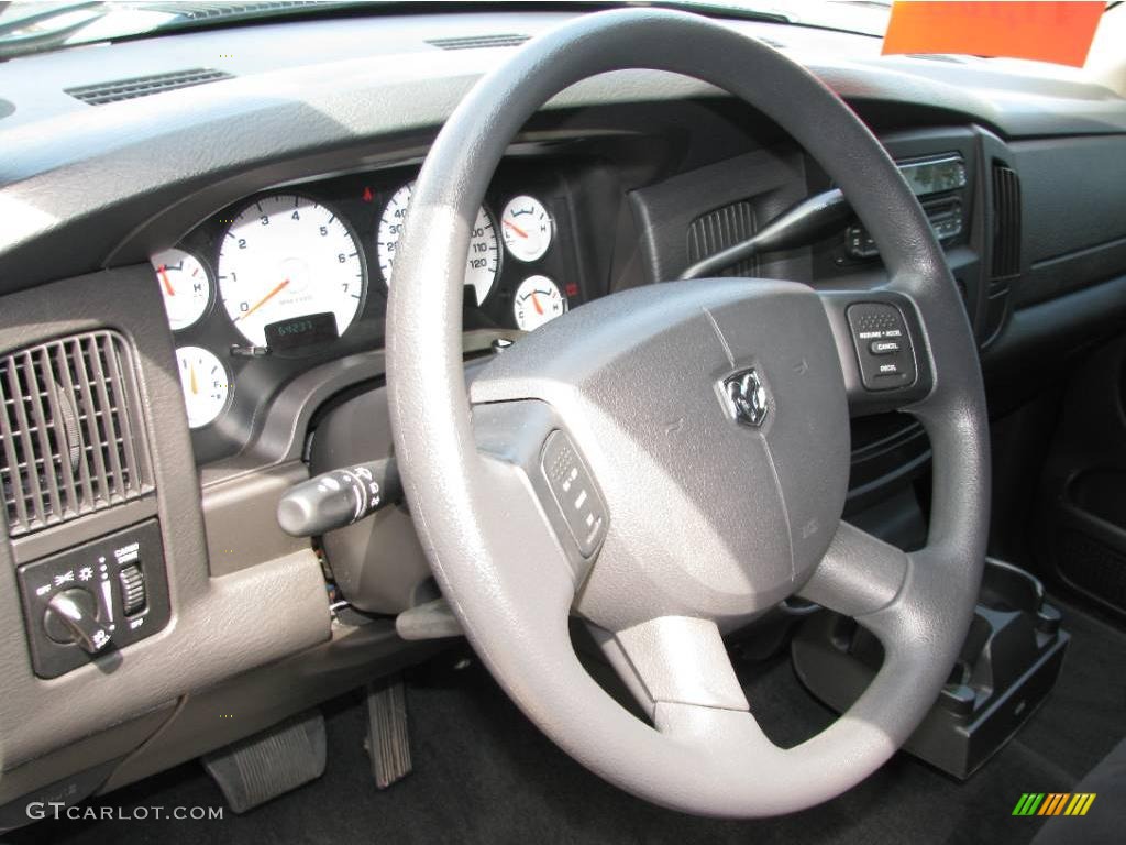 2005 Ram 1500 SLT Quad Cab - Bright White / Dark Slate Gray photo #26