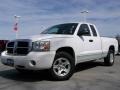 Bright White - Dakota SLT Club Cab Photo No. 1