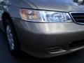 2004 Sandstone Metallic Honda Odyssey LX  photo #2