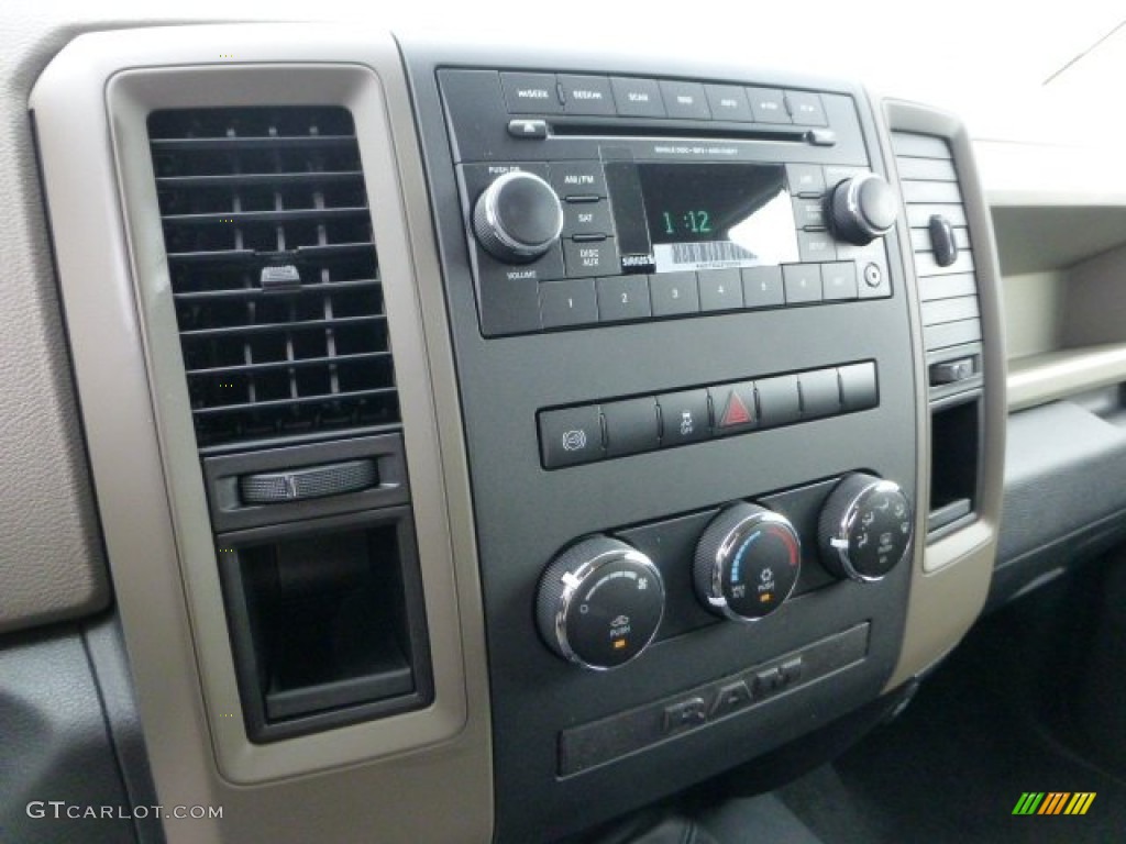 2012 Dodge Ram 3500 HD ST Crew Cab 4x4 Controls Photo #71783682