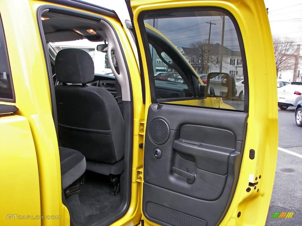 2005 Ram 1500 SLT Quad Cab 4x4 - Solar Yellow / Dark Slate Gray photo #16
