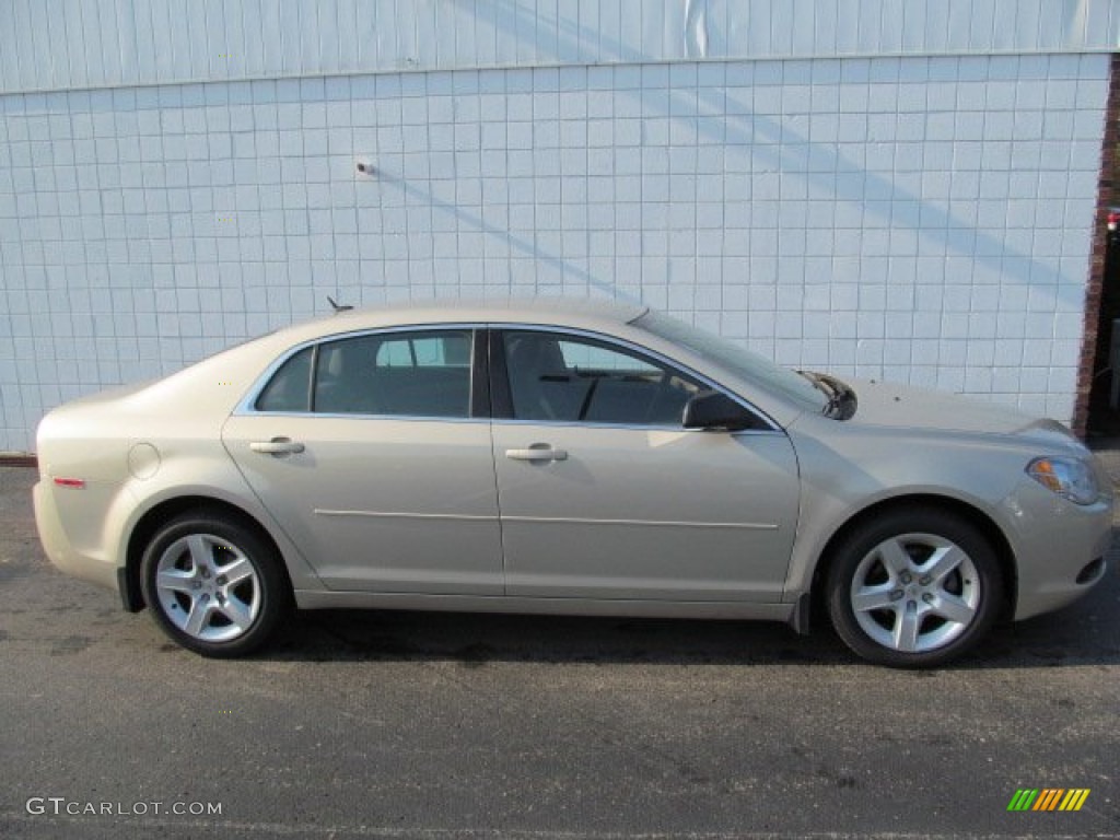 2010 Malibu LS Sedan - Gold Mist Metallic / Cocoa/Cashmere photo #2