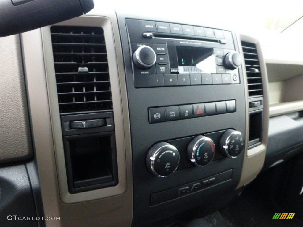 2012 Ram 2500 HD ST Crew Cab 4x4 - Sagebrush Pearl / Dark Slate/Medium Graystone photo #18