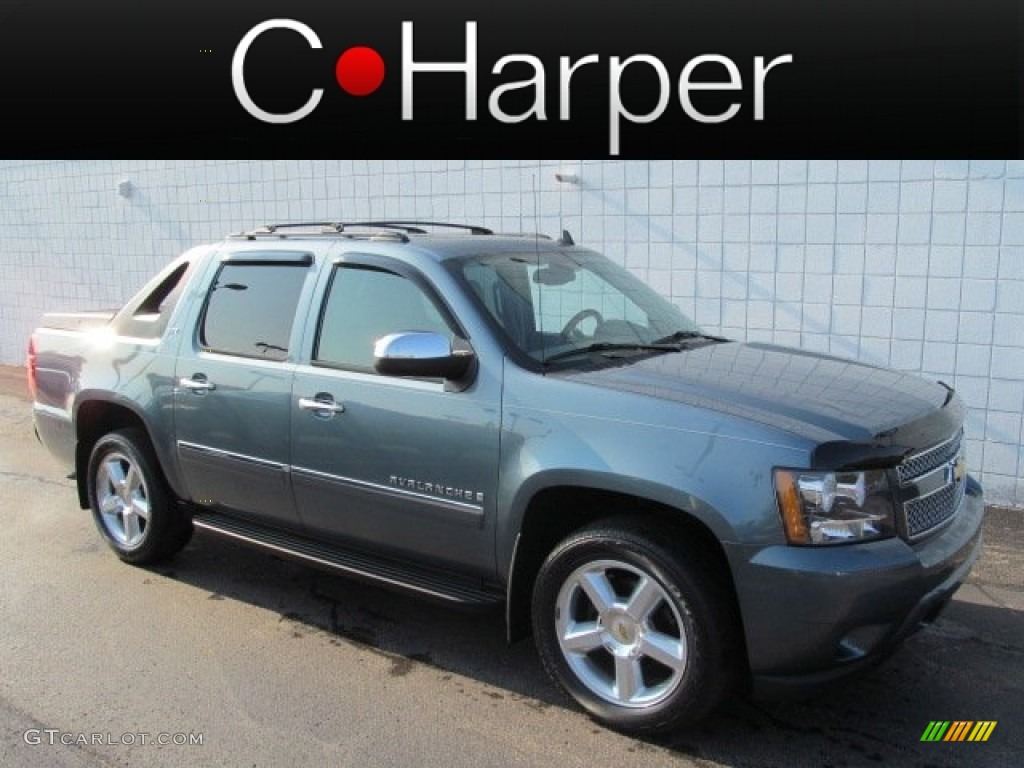 Blue Granite Metallic Chevrolet Avalanche