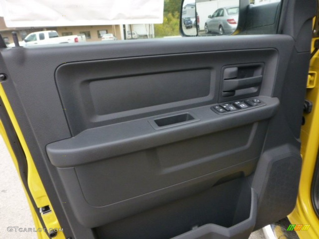 2012 Dodge Ram 3500 HD ST Crew Cab 4x4 Door Panel Photos
