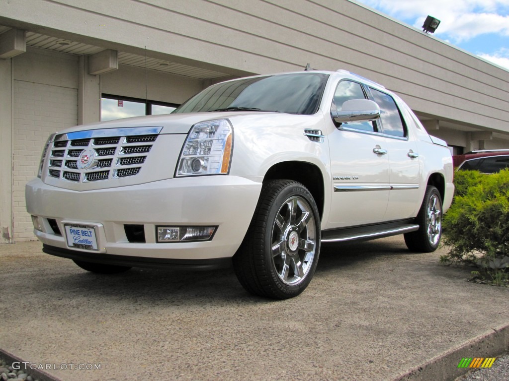 Cadillac Escalade 2012 Р±РµР»С‹Р№