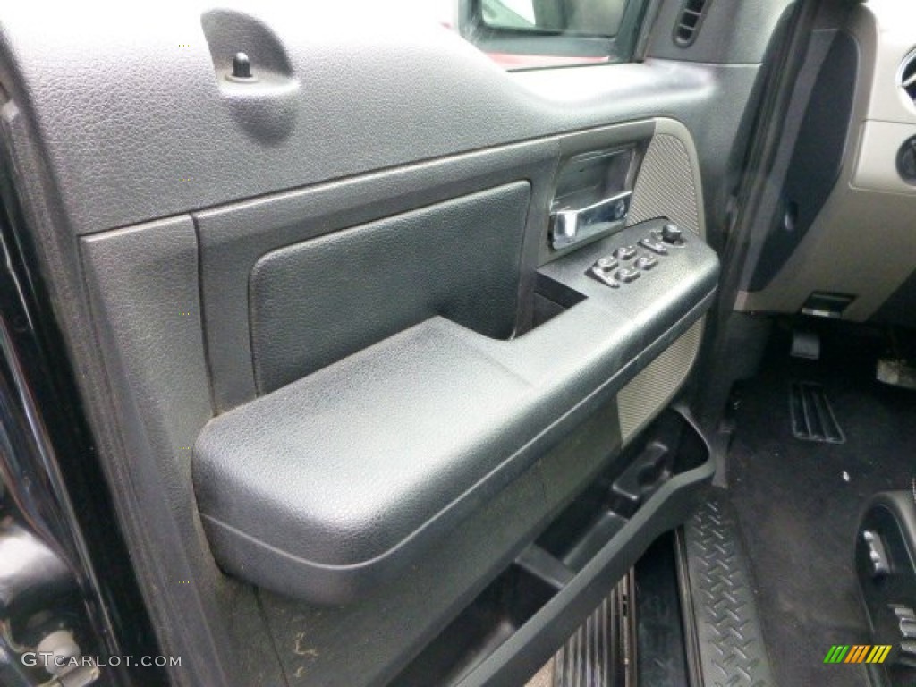 2004 F150 FX4 SuperCrew 4x4 - Black / Black photo #11
