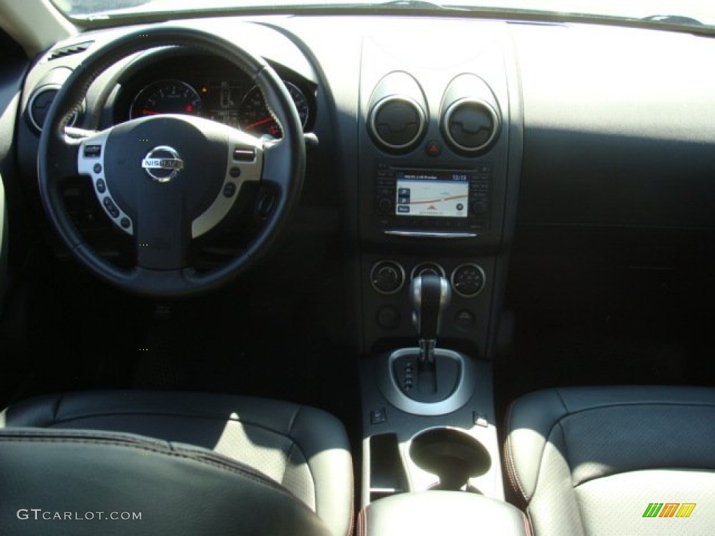 2011 Rogue SL AWD - Pearl White / Black photo #9