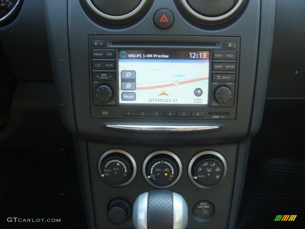 2011 Rogue SL AWD - Pearl White / Black photo #11