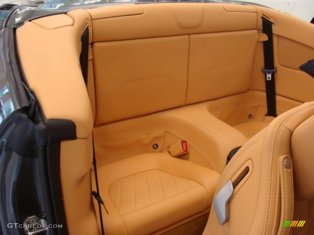 Cuoio Interior 2011 Ferrari California Standard California Model Photo #71795367