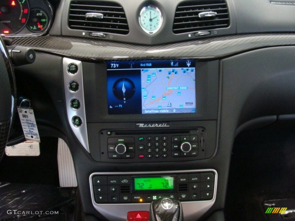 2013 Maserati GranTurismo Sport Coupe Controls Photo #71796186