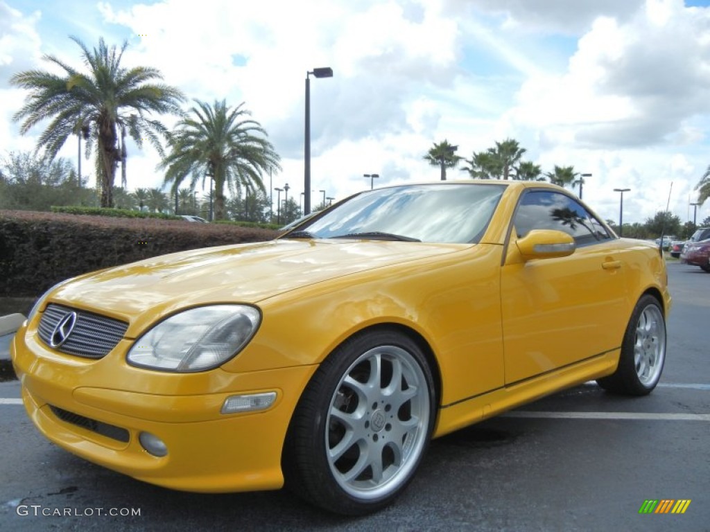 2001 SLK 230 Kompressor Roadster - Sunburst Yellow / Charcoal Black photo #3