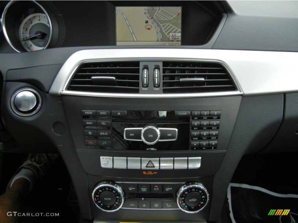 2013 Mercedes-Benz C 250 Sport Controls Photo #71798106