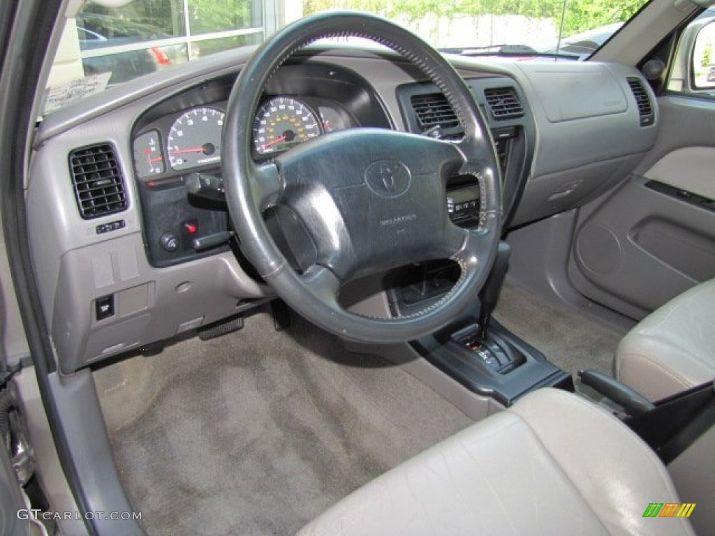 2001 4Runner SR5 - Millennium Silver Metallic / Gray photo #12