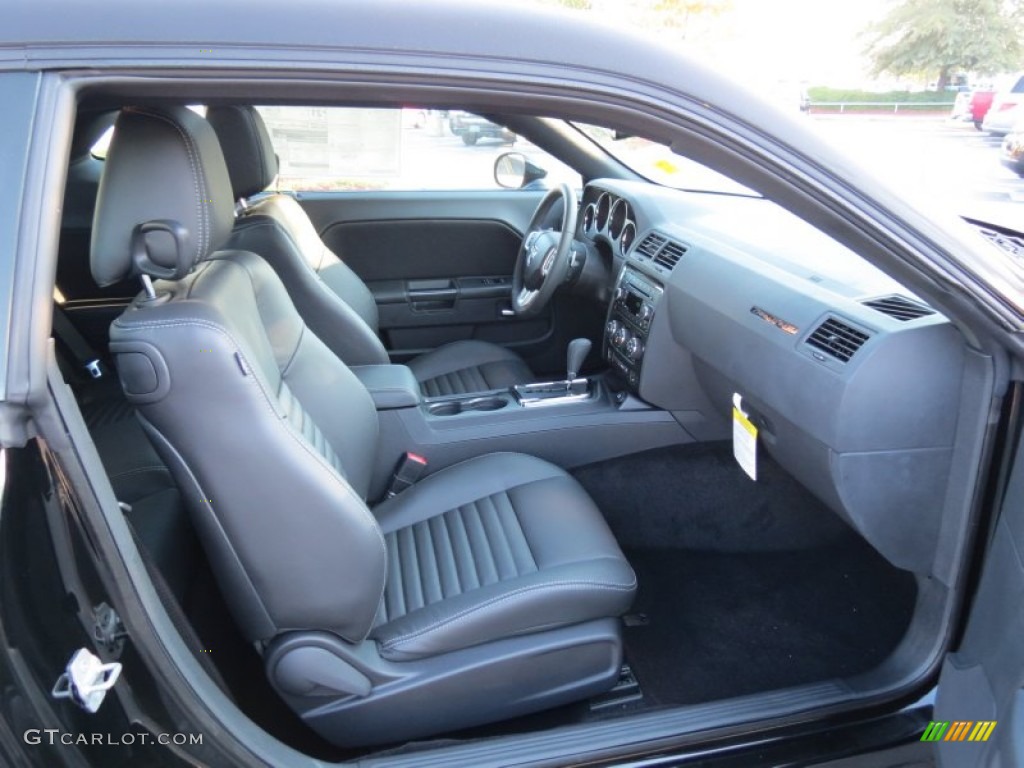 2013 Challenger SXT Plus - Pitch Black / Dark Slate Gray photo #7