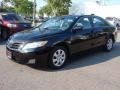 Black - Camry LE Photo No. 5
