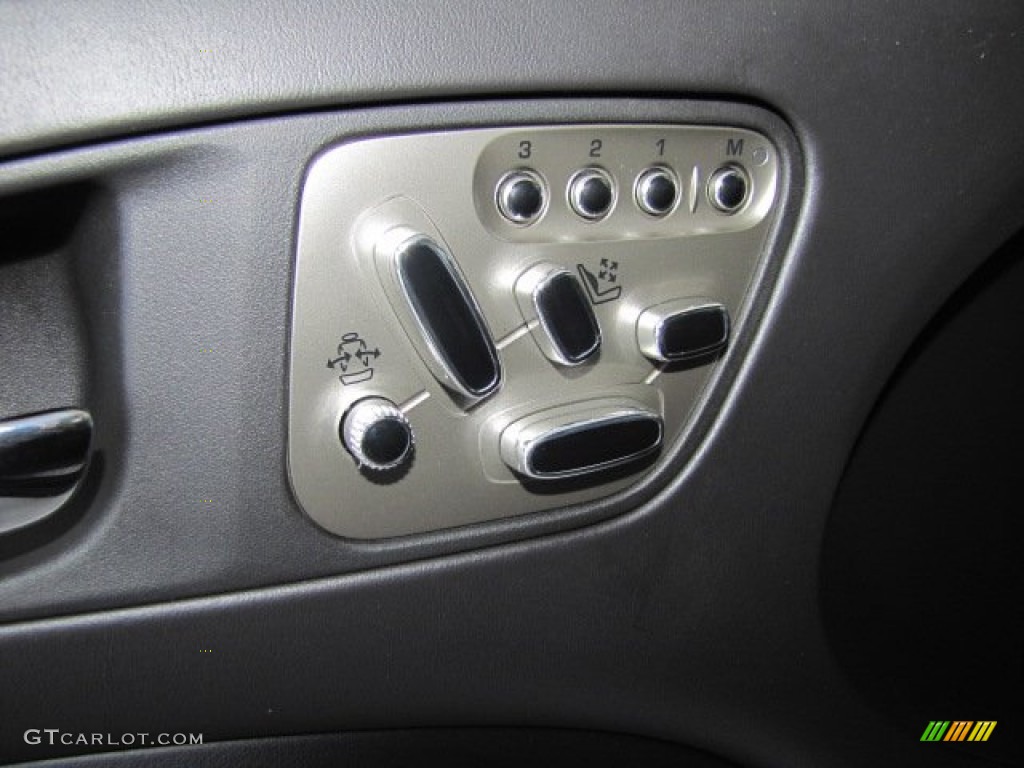 2010 Jaguar XK XKR Coupe Controls Photo #71801271
