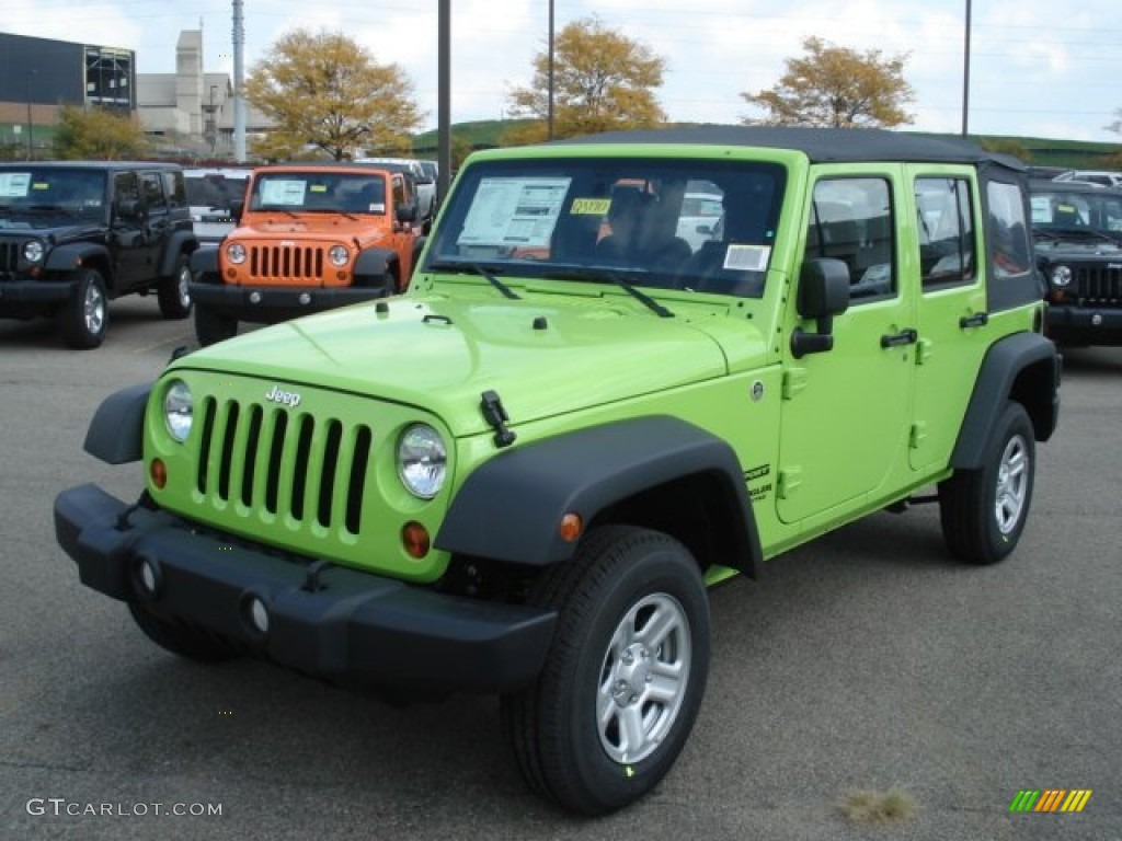 Gecko Green Pearl 2013 Jeep Wrangler Unlimited Sport 4x4 Exterior Photo #71810403