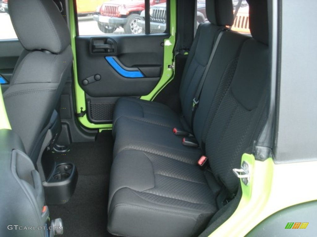 2013 Jeep Wrangler Unlimited Sport 4x4 Rear Seat Photo #71810493