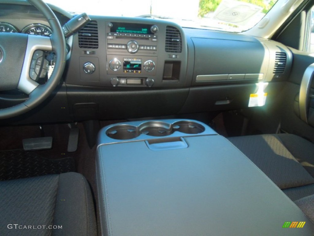 2013 Silverado 1500 LT Crew Cab 4x4 - Silver Ice Metallic / Ebony photo #17