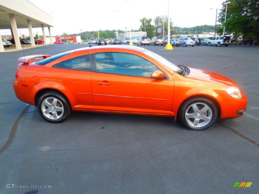 Sunburst Orange Metallic 2005 Chevrolet Cobalt LS Coupe Exterior Photo #71812806
