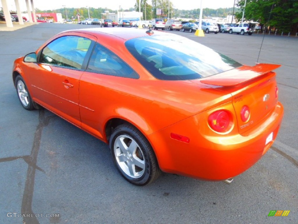 Sunburst Orange Metallic 2005 Chevrolet Cobalt LS Coupe Exterior Photo #71812809